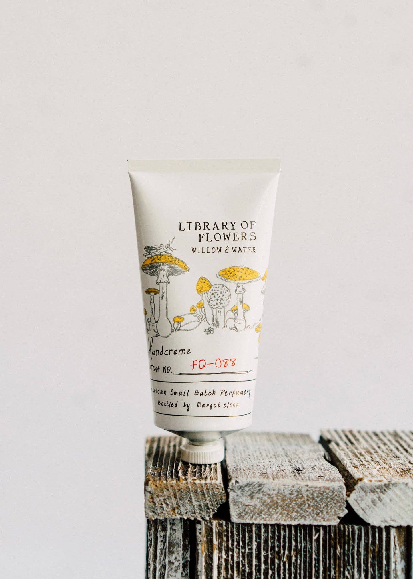Library of Flowers - Willow and Water Handcreme
