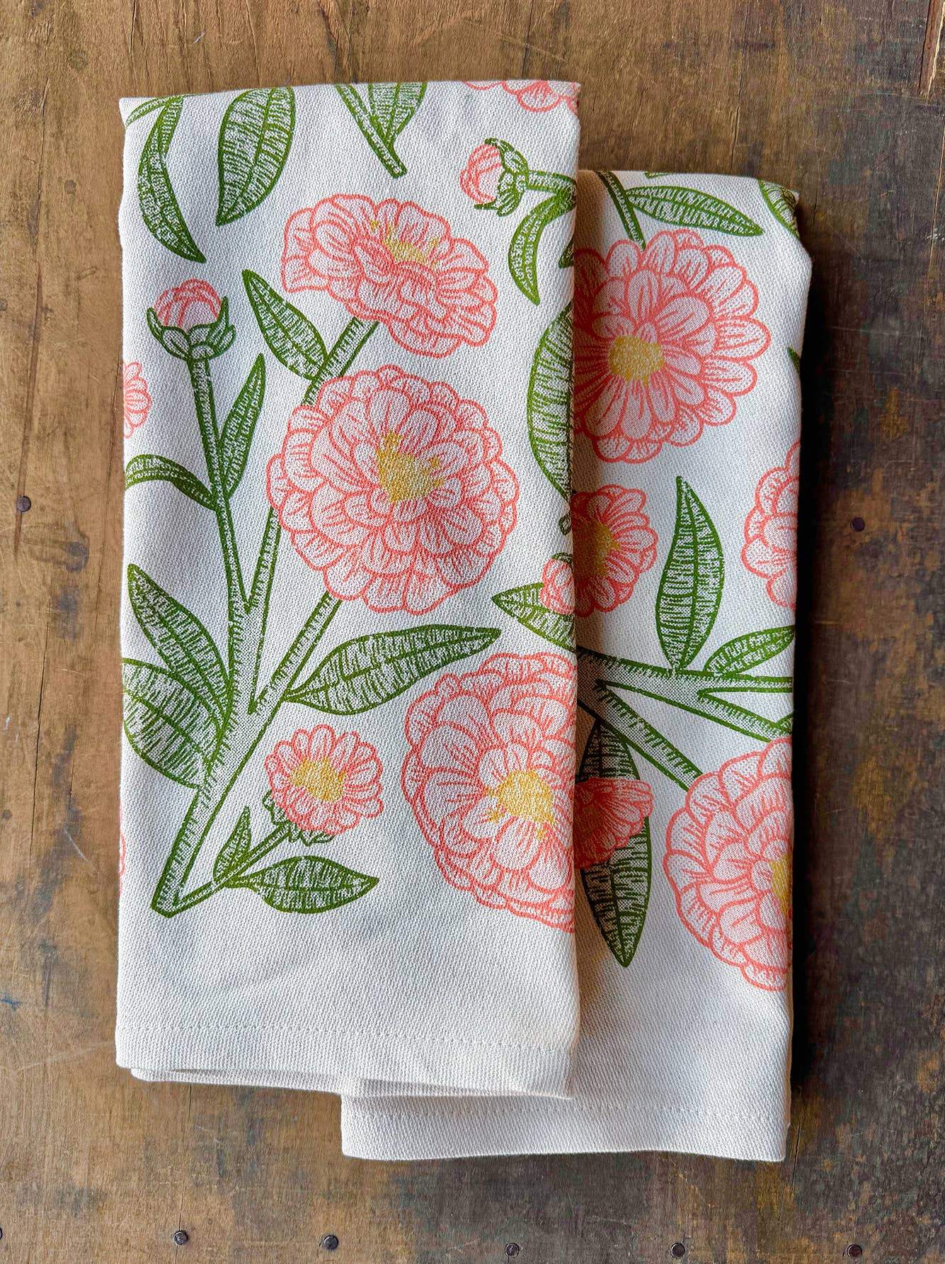 SOUTHERN FRIED DESIGN BARN - NEW Zinnia Pattern Kitchen Towel