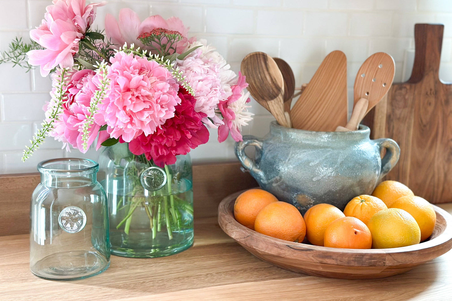 etúHOME - French Bee Mason Jar Vase, Medium