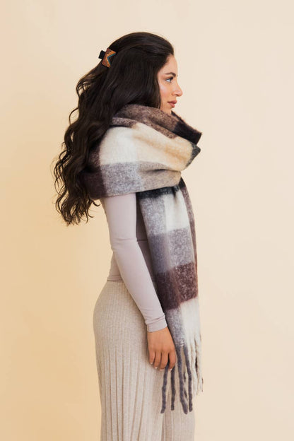 Leto Accessories - Cozy Breeze Oversized Fringe Scarf - Fall & Winter Essential