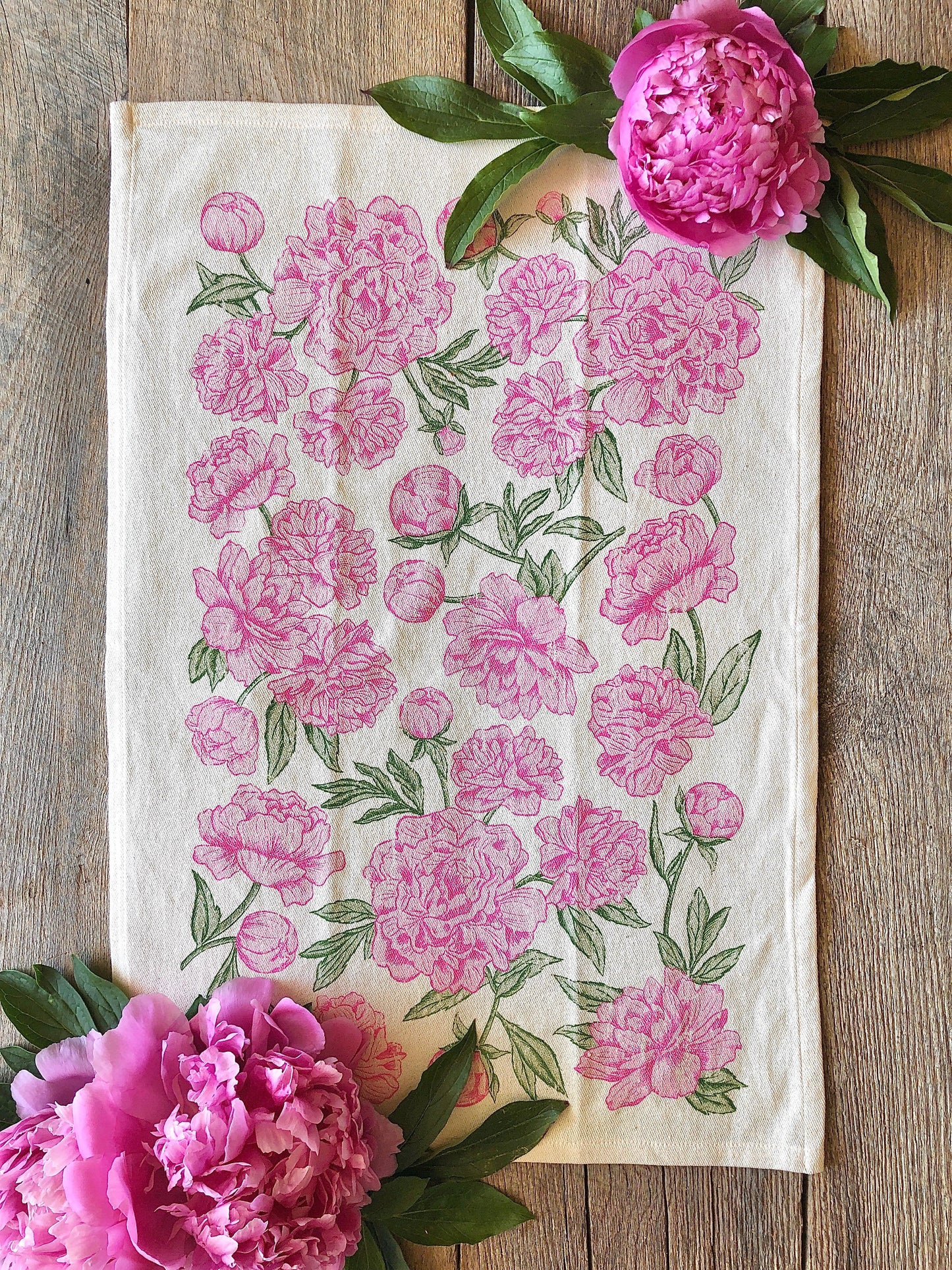 SOUTHERN FRIED DESIGN BARN - Peony Pattern - Kitchen Towel
