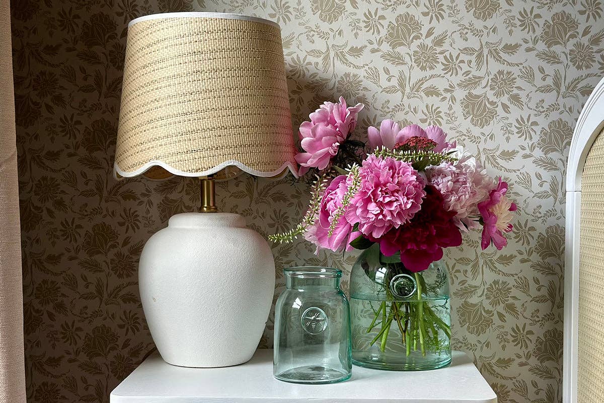 etúHOME - French Bee Mason Jar Vase, Medium