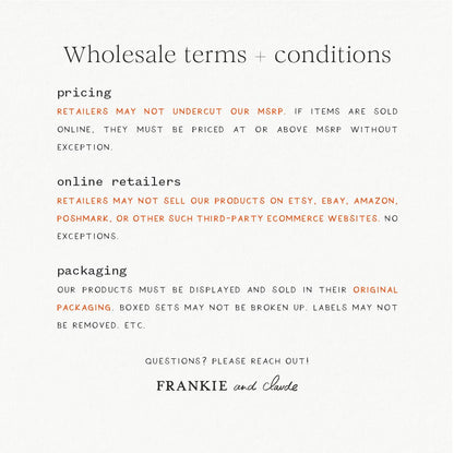 Frankie & Claude - White Matches in Wood-Lidded Glass Jar: Fall Halloween Decor