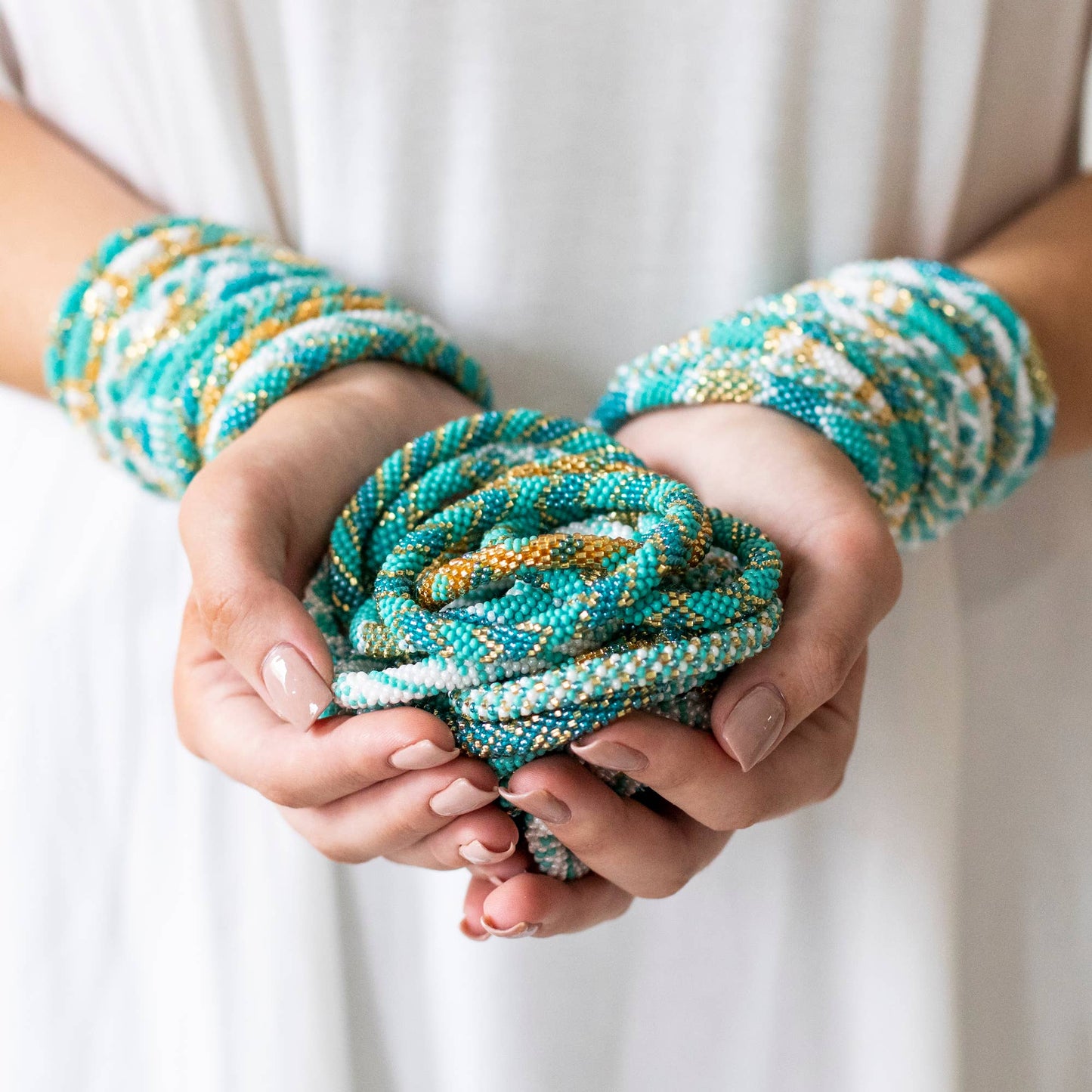 Aid Through Trade - 💎 Roll-On® Jewelry -  Aquamarine - Set of 12 Bracelets 