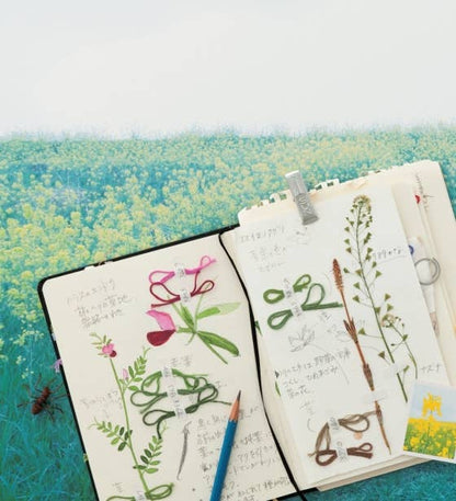 Penguin Random House LLC - Embroidered Wld Flowers