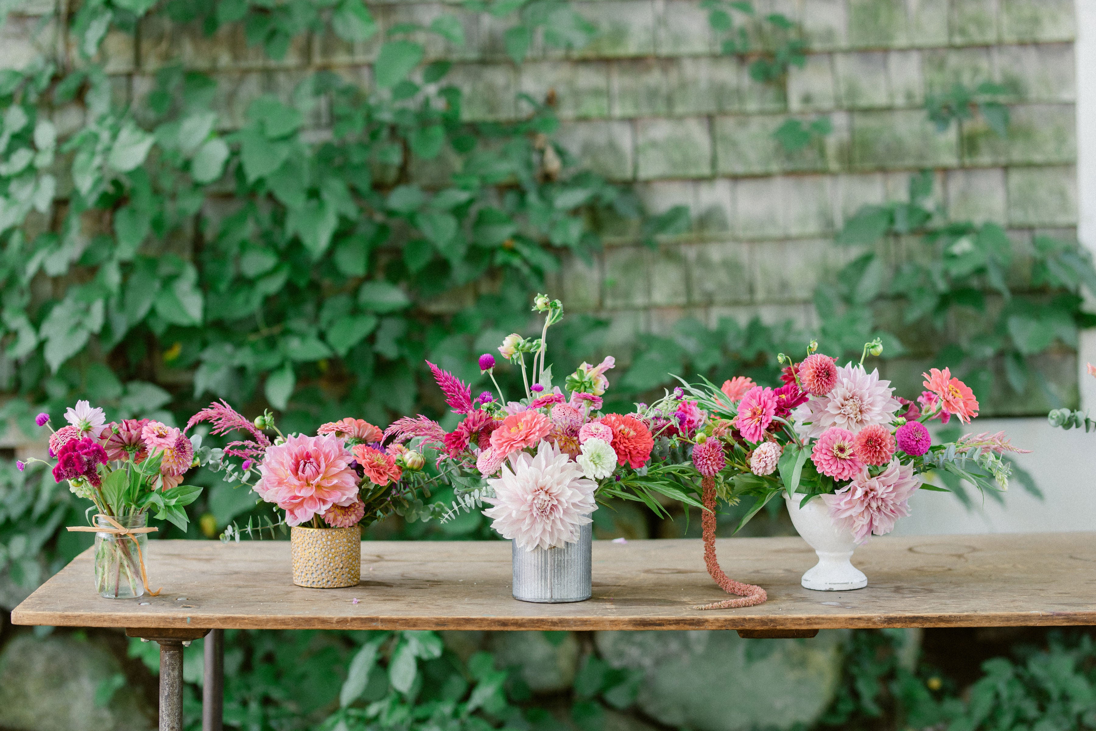 Red Daisy Bridal Bouquet | Artificial Wedding Flowers | Silk Wedding  Bouquets | Centerpieces Decorations (9 stems) - TheBridesBouquet.com